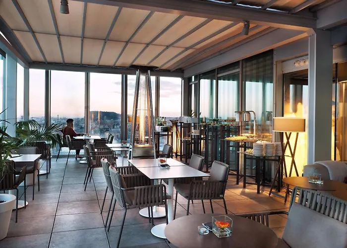 Luxury hotel only: The Level At Melia Barcelona Sky
