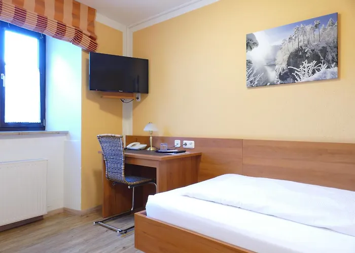 Resorts Guide Altstadthotel "Zum Hechten"