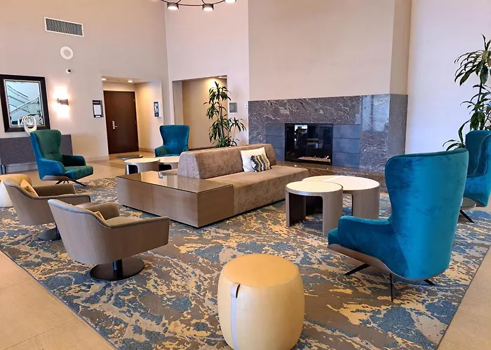 Hotel near College: Doubletree By Hilton Buena Park