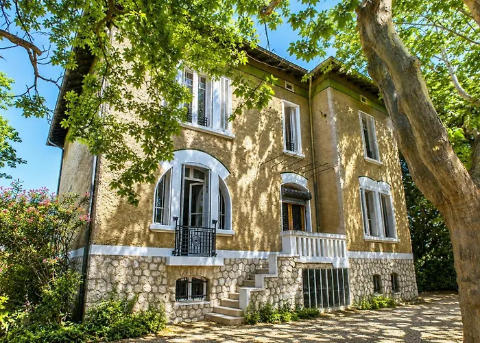 Family resorts Chez Marcel - Chambres Chez L'Habitant