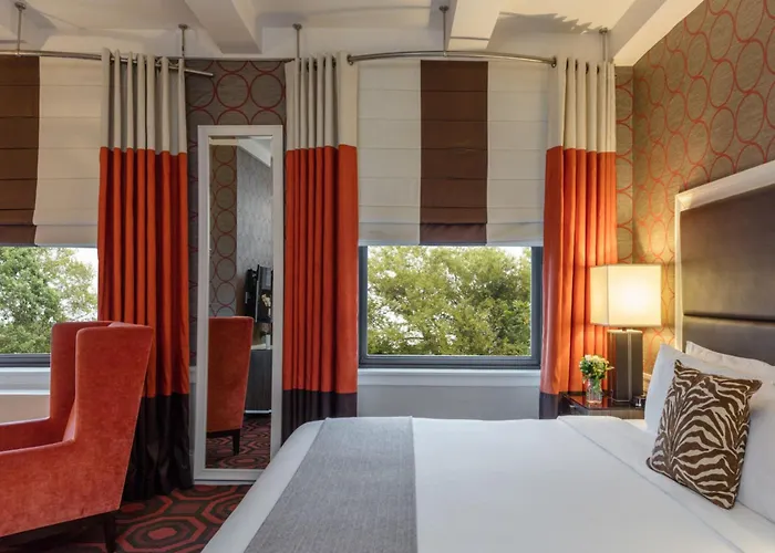 Resort: The Empire Hotel New York