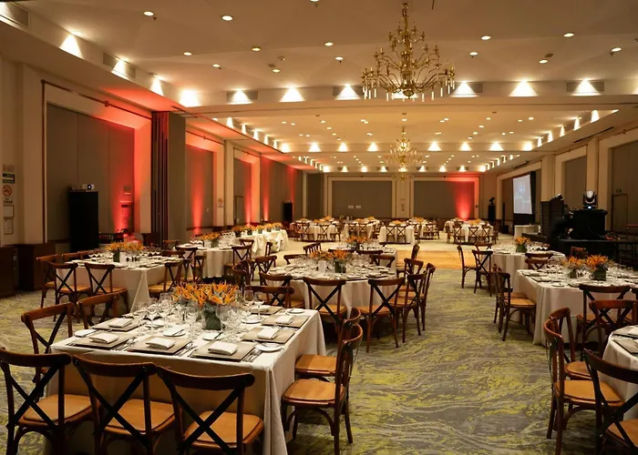 Courtyard By Marriott Mexico City Revolucion