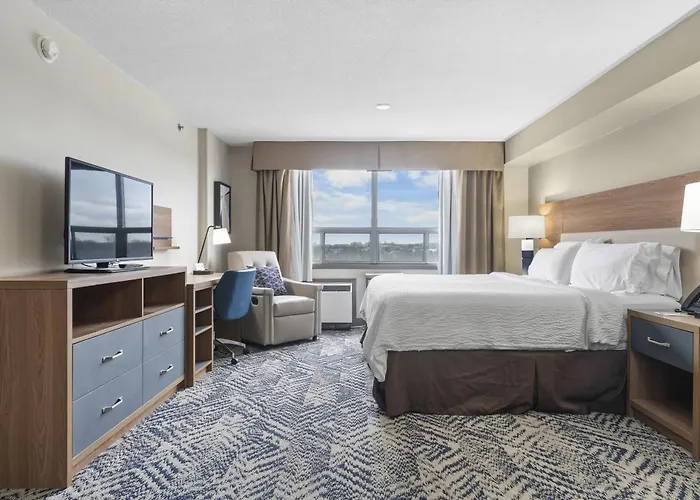 Holiday Inn & Suites London By Ihg