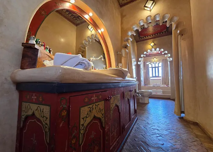 Romantic hotel: Riad Chbanate