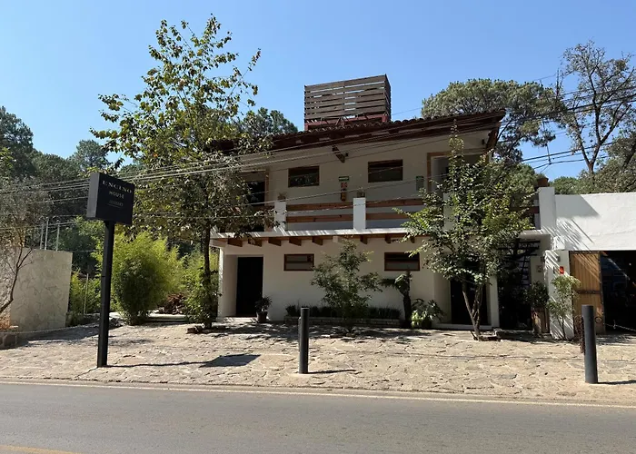 Encino House Hotel & Glamping Valle De Bravo