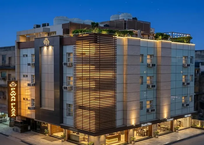 Hotel Pawan Plaza - Near Blk And Ganga Ram Hospital - Karol Bagh