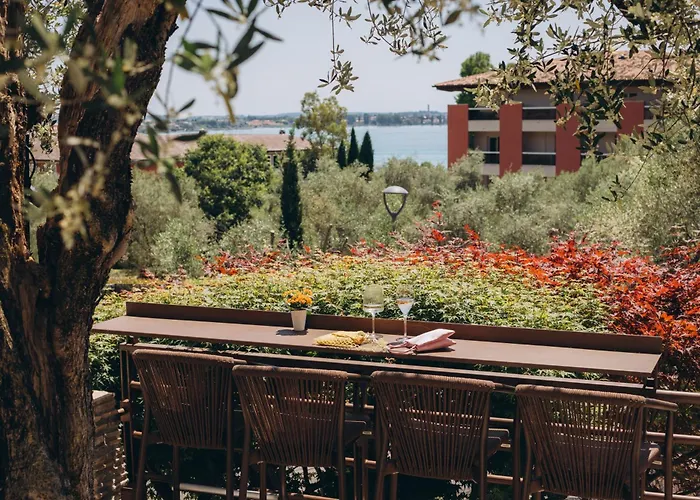 Boutique hotel only: 