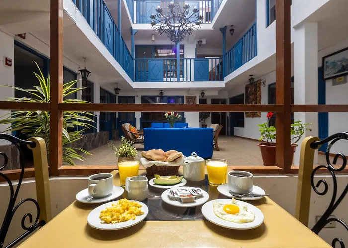 San Blas Plaza Inn