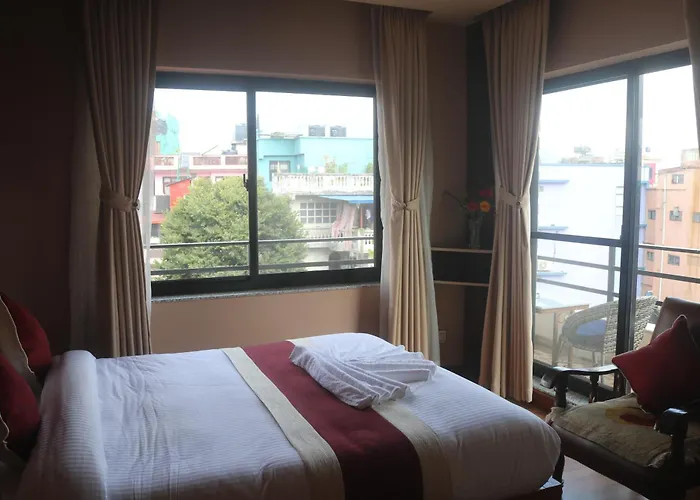 Сity center hotels Family Ties Pvt. Ltd.