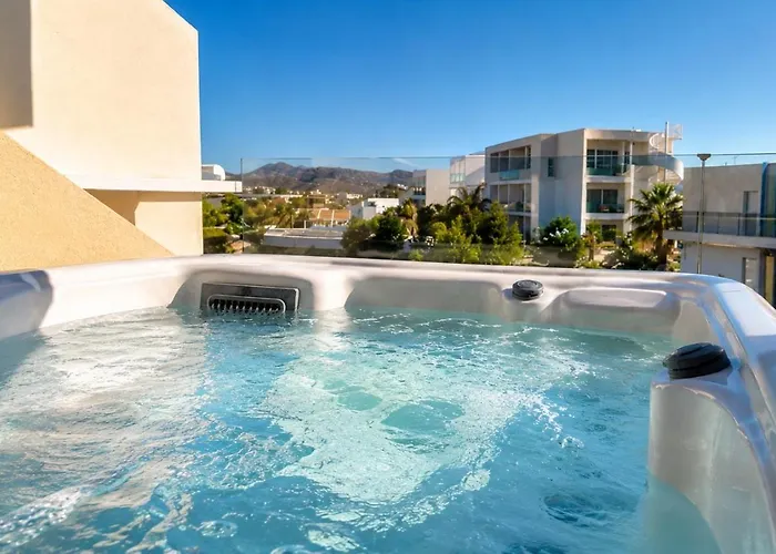 Nόka Suite Apartments