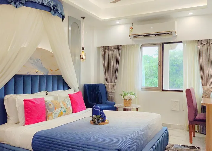 Sarang Palace - A Luxury Boutique