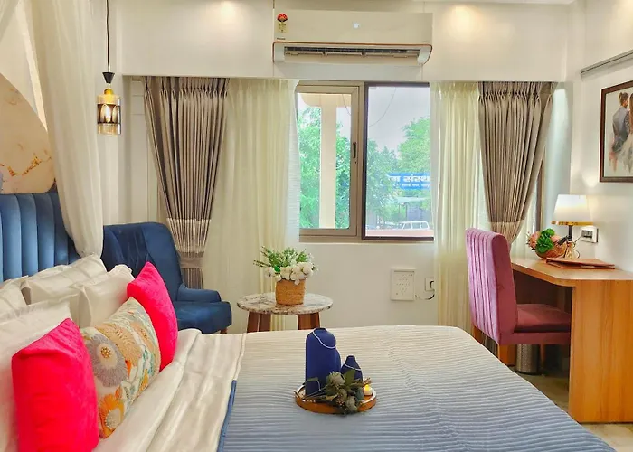 Sarang Palace - A Luxury Boutique