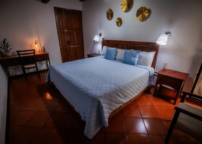 3 star hotels Las Mariposas & Studios