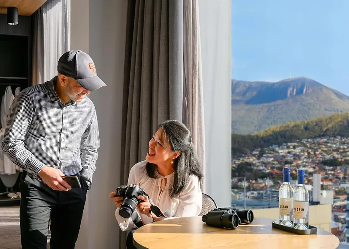 Resorts Guide Moevenpick Hobart