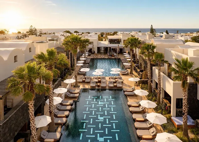  Radisson Blu Zaffron Resort, Santorini (Adults Only)