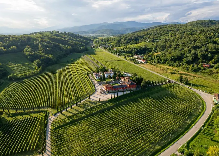 Il Roncal Wine Resort - for Wine Lovers