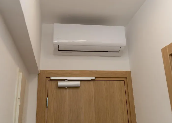 Hotel Kamal City Center