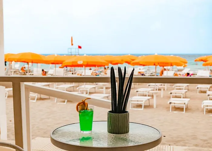 Delfino Beach