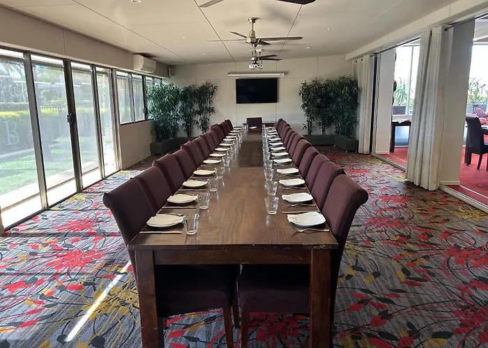Comfort Inn Deakin Palms