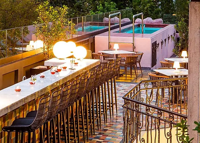 Hotel Luciano K