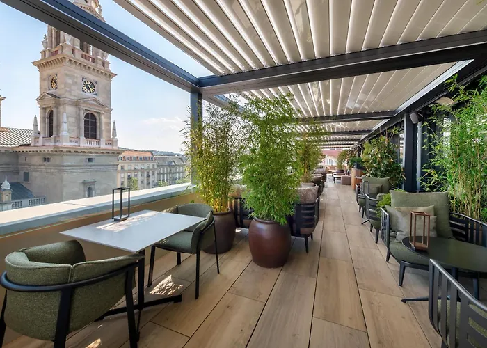  Radisson Collection