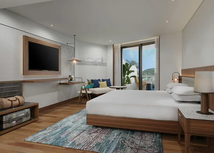Le Meridien Phuket Beach Resort
