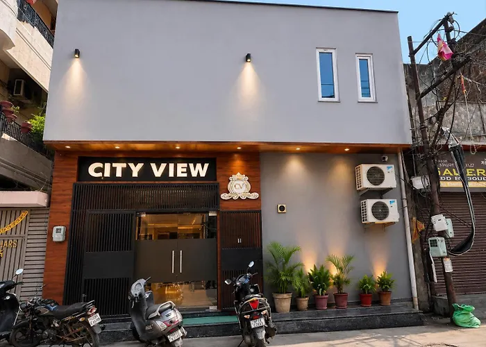 City View With Garden -5 Mins Walk From Golden Temple