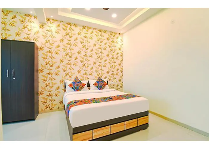 Fabhotel Golden Heights