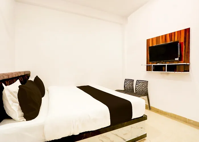 Hotel O Aditya Residency