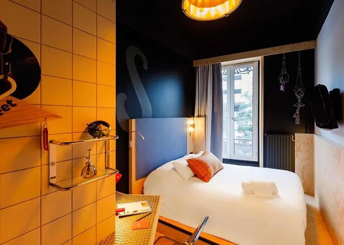 Perros hoteles Greet Lyon Confluence