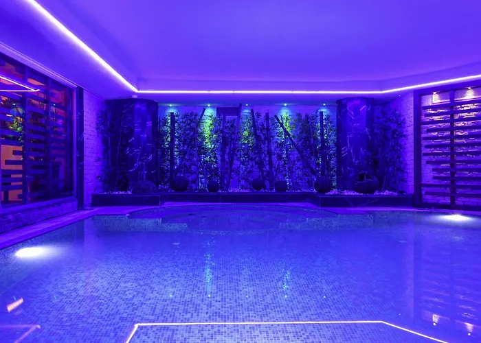  Mercure Istanbul Bomonti