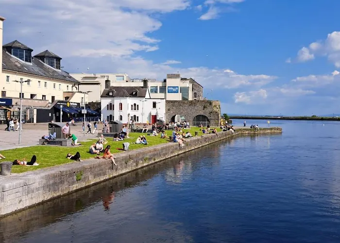 3 SterneHotel Eyre Square