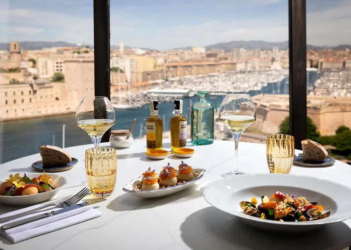 Resorts Guide Sofitel Marseille Vieux-Port