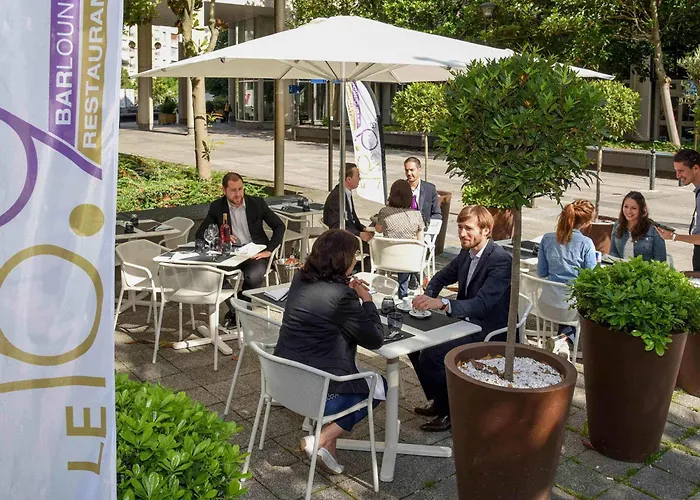  Mercure Paris