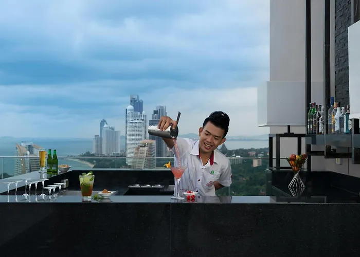 Holiday Inn By Ihg