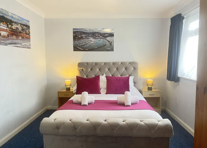 Berry Hotel