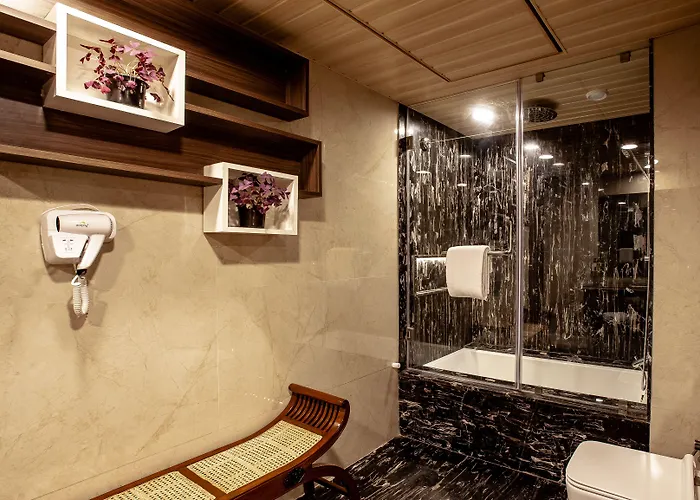 Royale Exotica, Goa