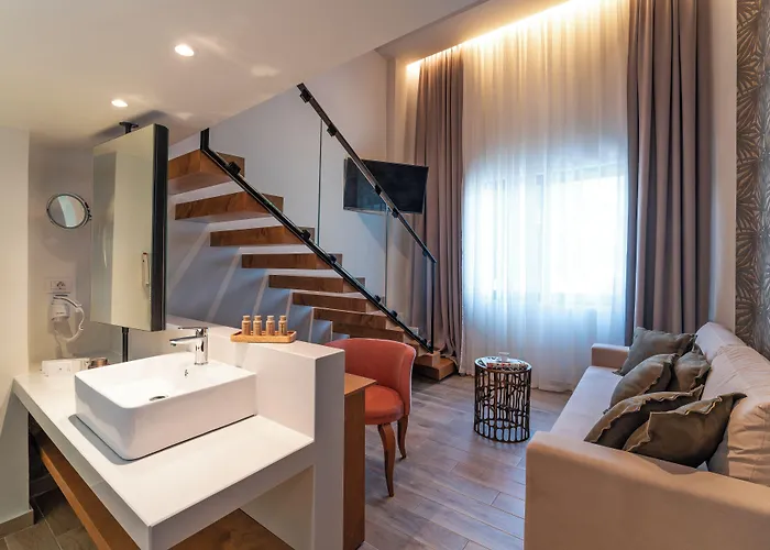 Naillac Boutique Hotel