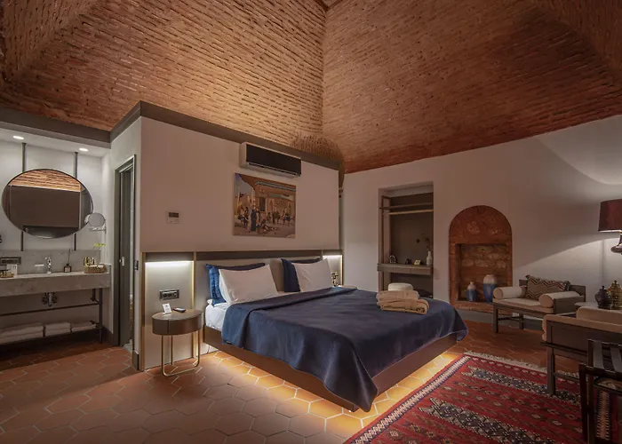 Han 1772 Hotel