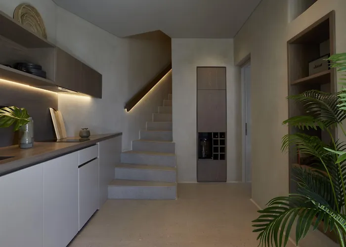Halcyon Days Suites