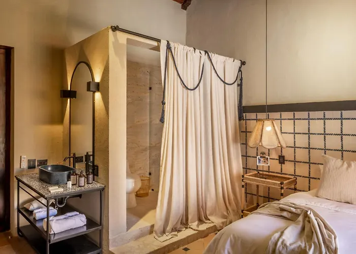 Privado Designer Boutique Hotel