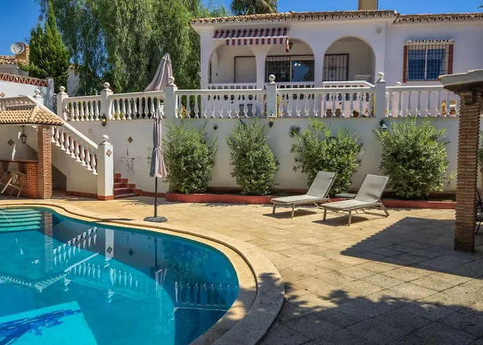 Alegria Big Terrace, Private Pool & Parking