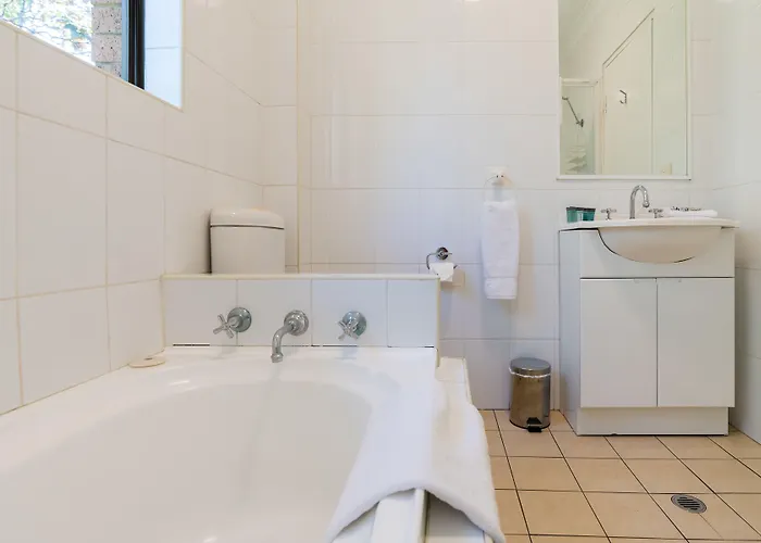 Eastwood Furnished Apartments
