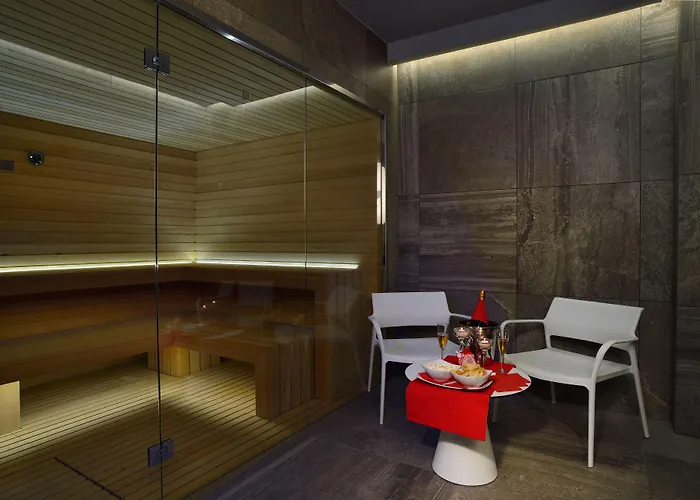 Embassy Hotel & Spa
