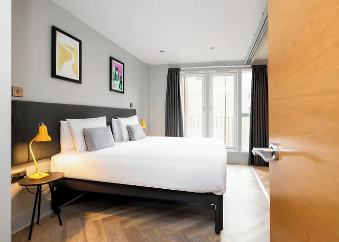 Staycity s West End