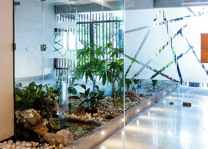 Marbela Apartments & Suites