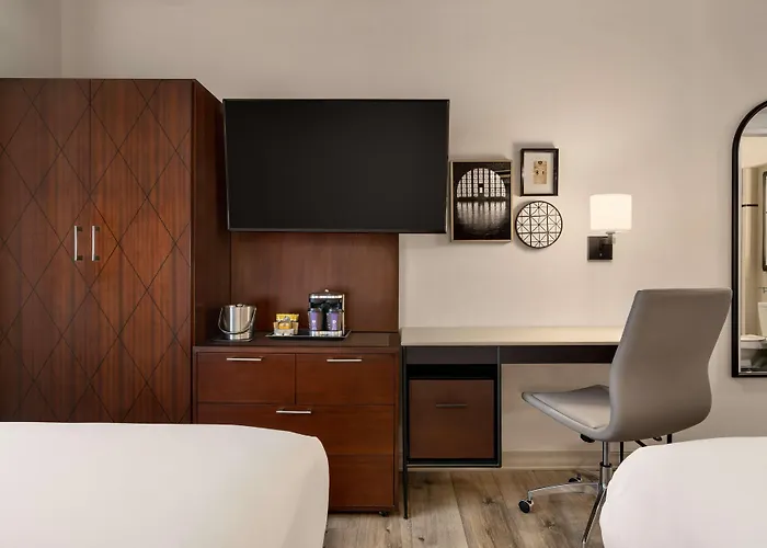 Doubletree By Hilton New York Downtown