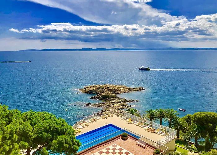 Almadraba Park