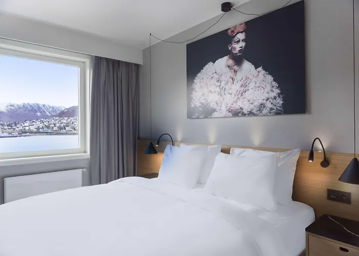 Сity center hotels Radisson Blu Tromso