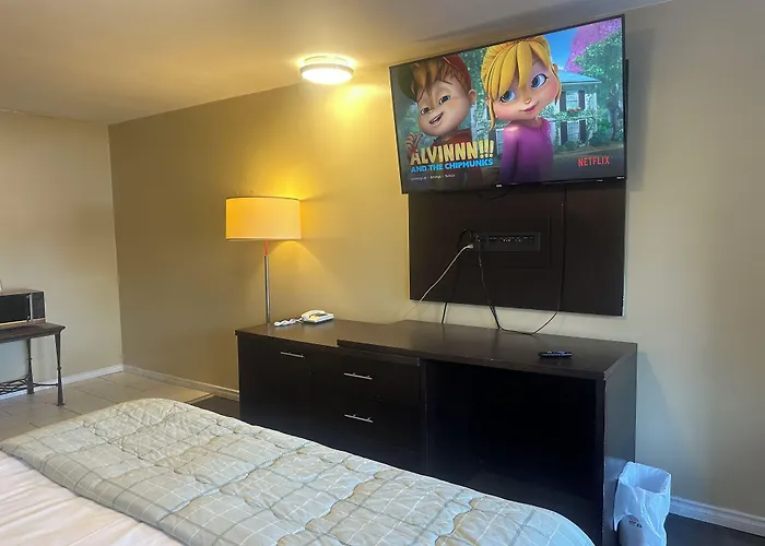 Motels American Plaza
